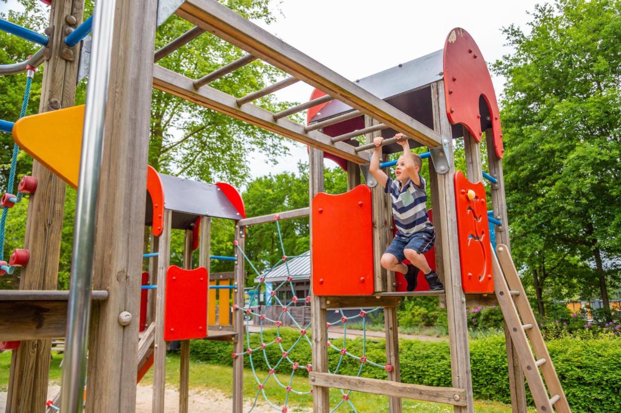 Отель Europarcs Maasduinen Belfeld Экстерьер фото